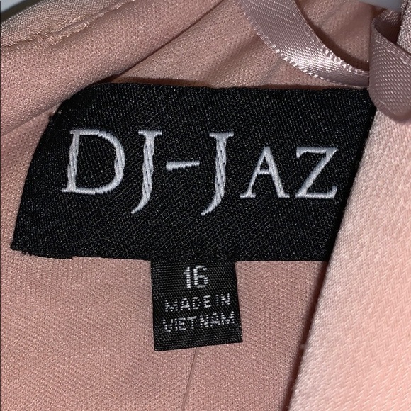 ✨Gorgeous light pink sparkle dress - Picture 6 of 8